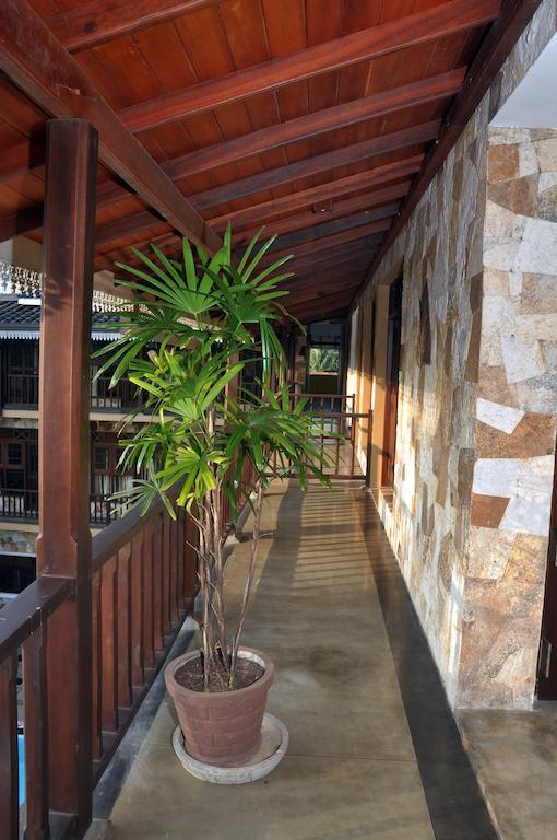 Scandinavia Hotel Hikkaduwa Exterior photo