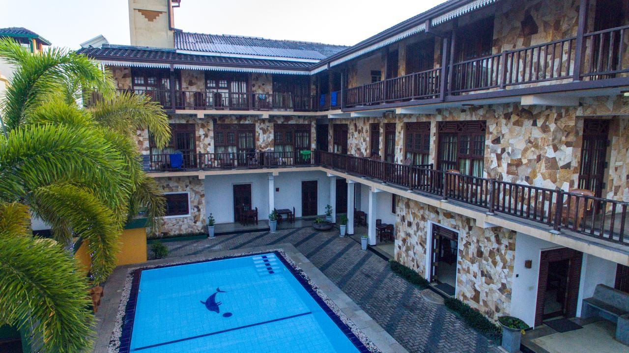 Scandinavia Hotel Hikkaduwa Exterior photo