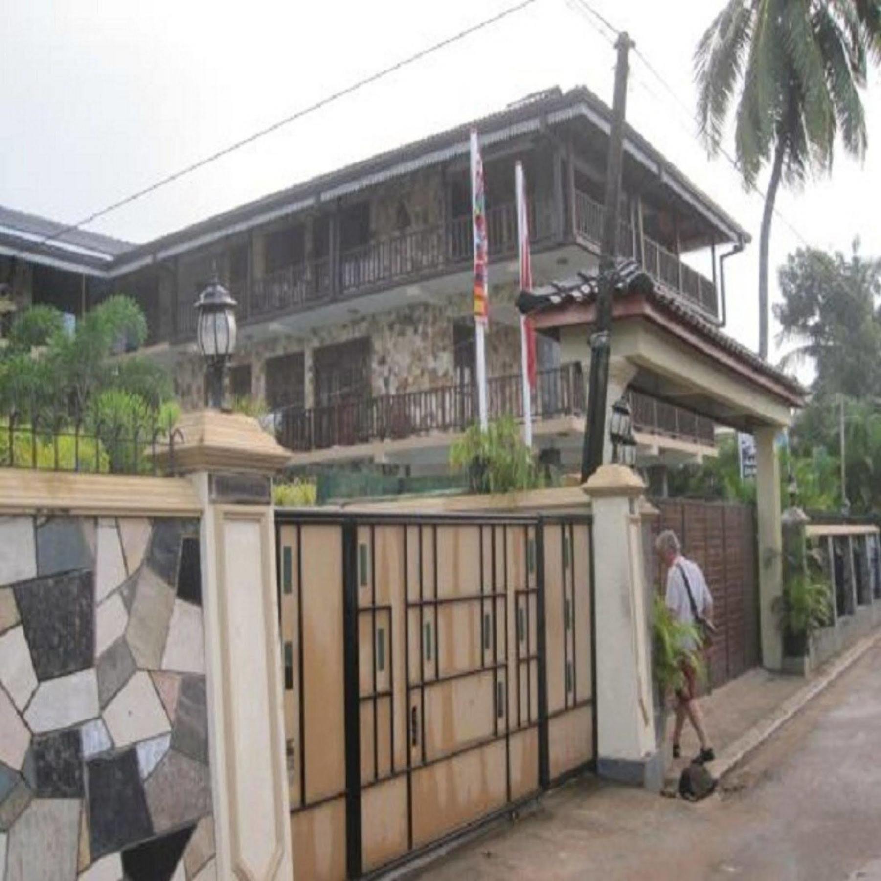 Scandinavia Hotel Hikkaduwa Exterior photo