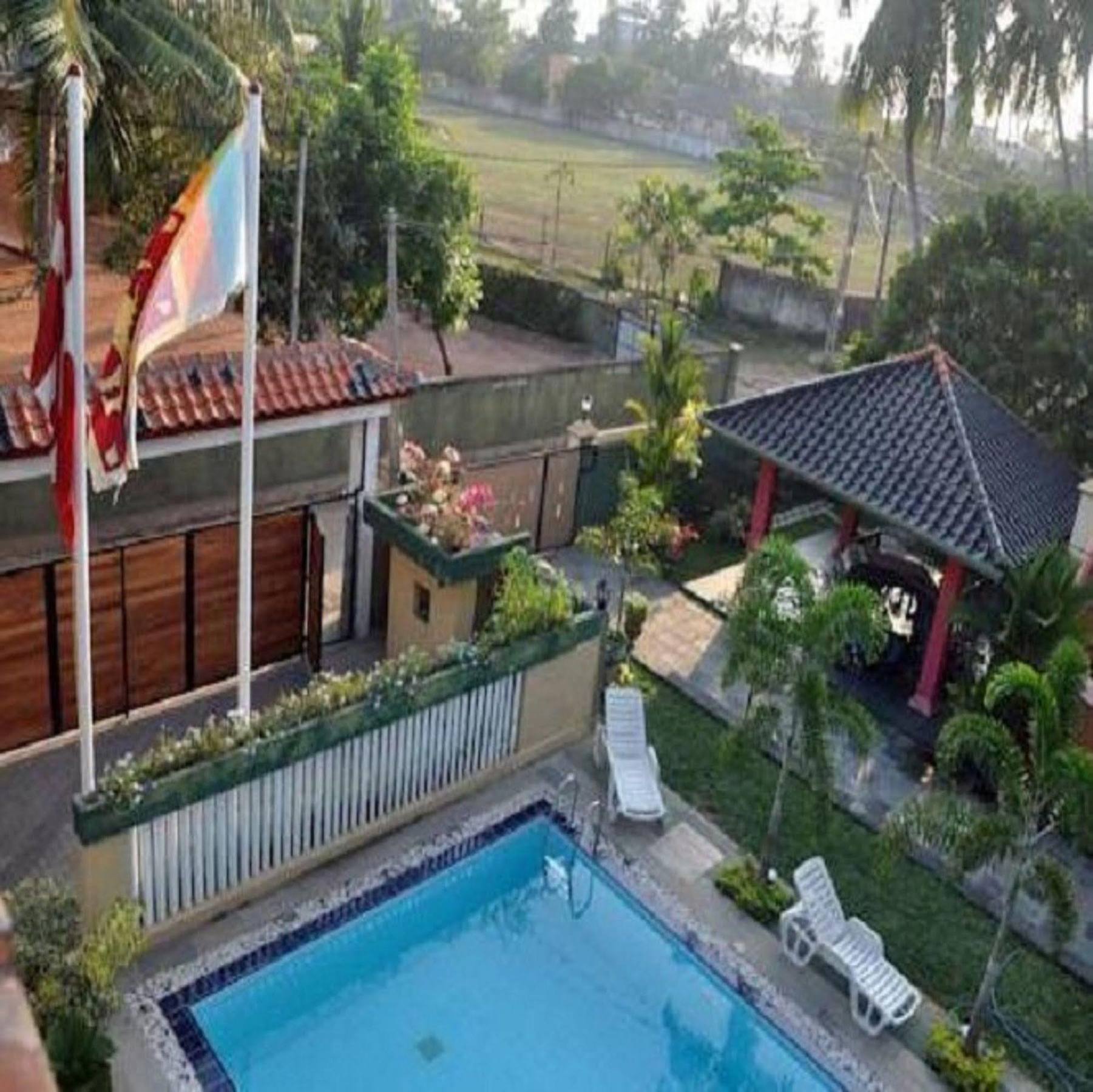 Scandinavia Hotel Hikkaduwa Exterior photo